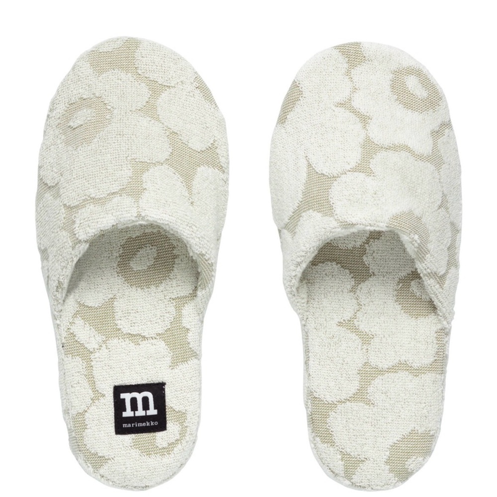 Marimekko Cream and Tan Floral Slippers